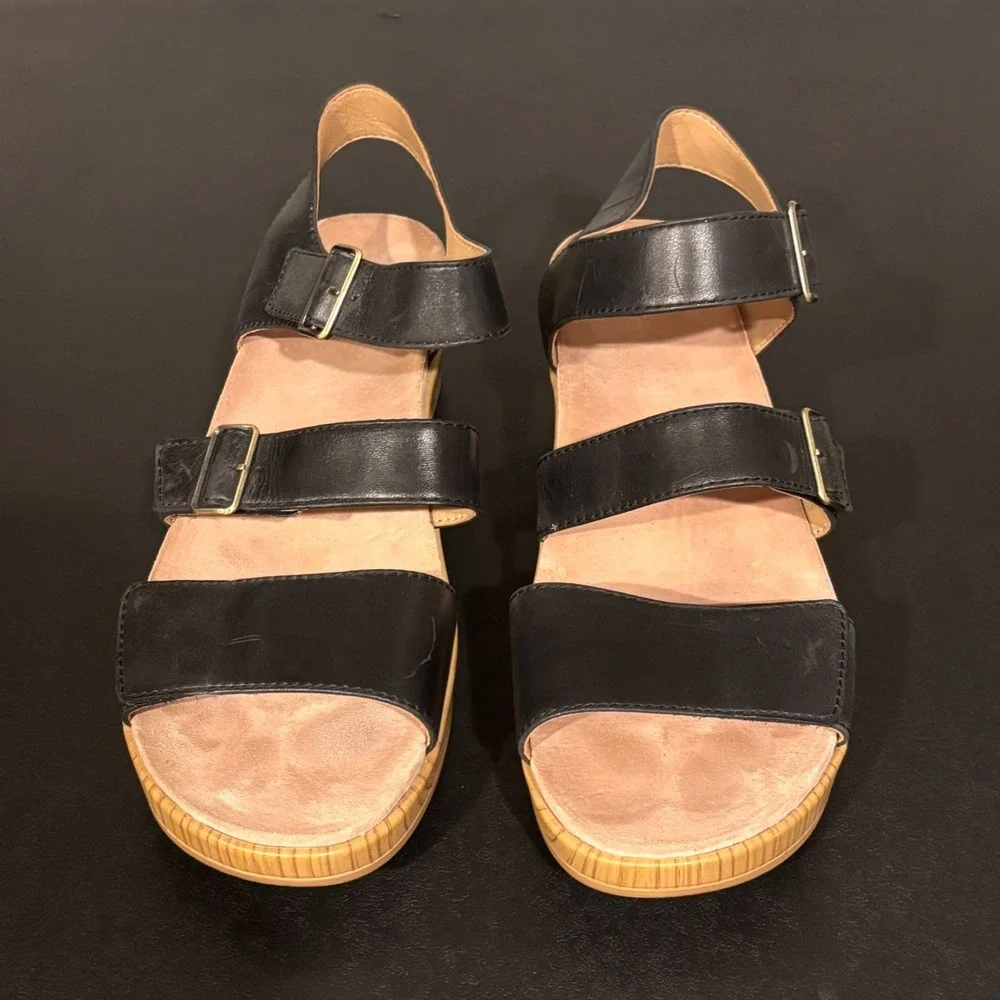 Dansko Womens Malena Black Smooth Leather Buckle Black Heel Sandal size 38/7.5-8